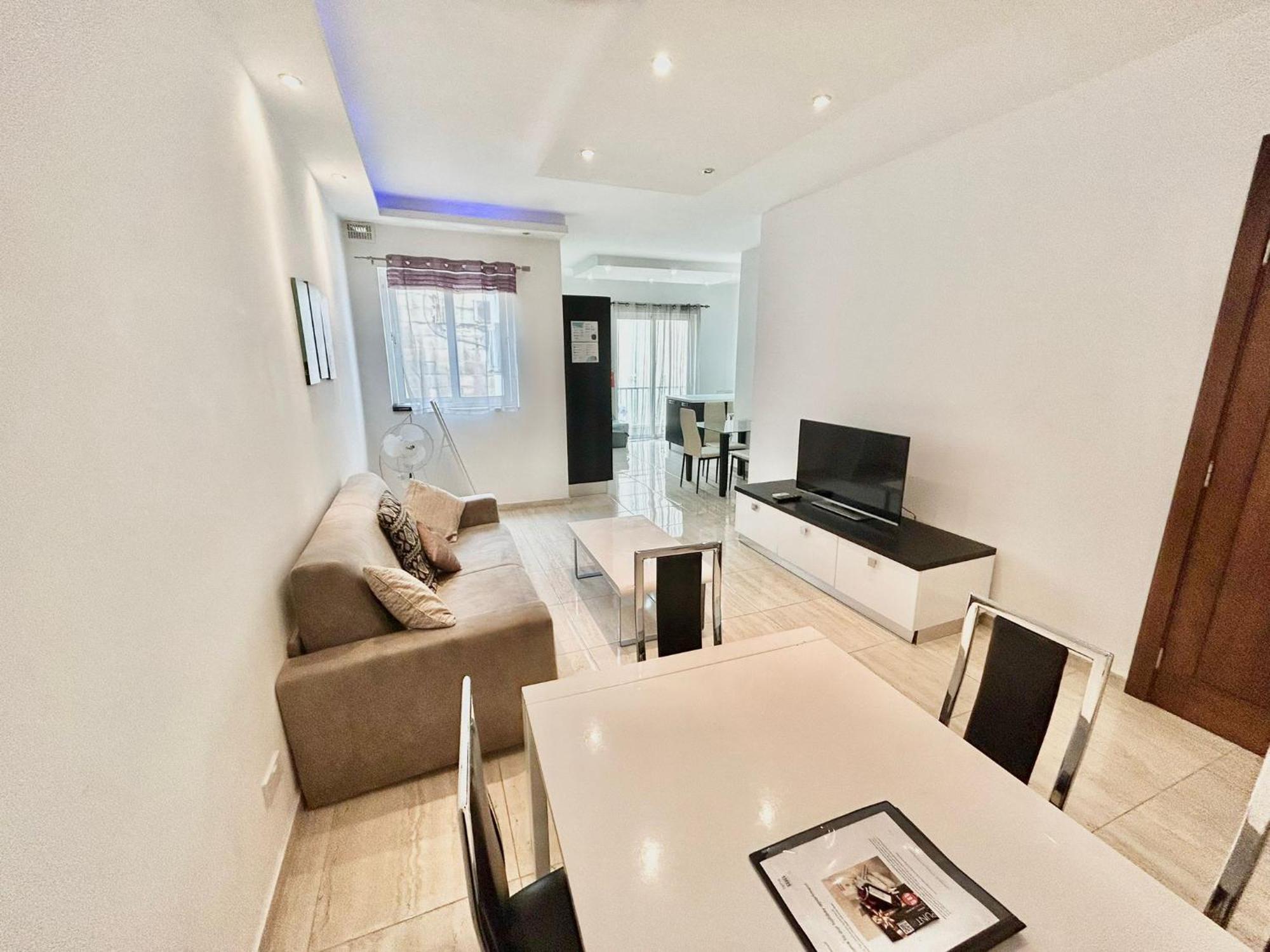Sliema 2 Bedroom Apartment מראה חיצוני תמונה
