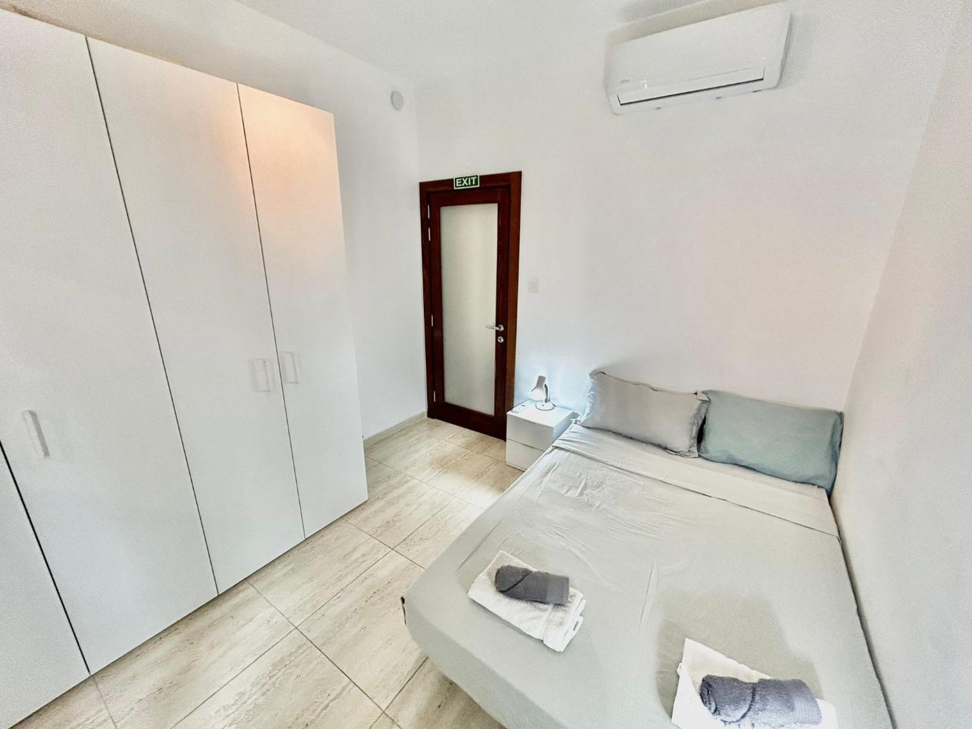 Sliema 2 Bedroom Apartment מראה חיצוני תמונה
