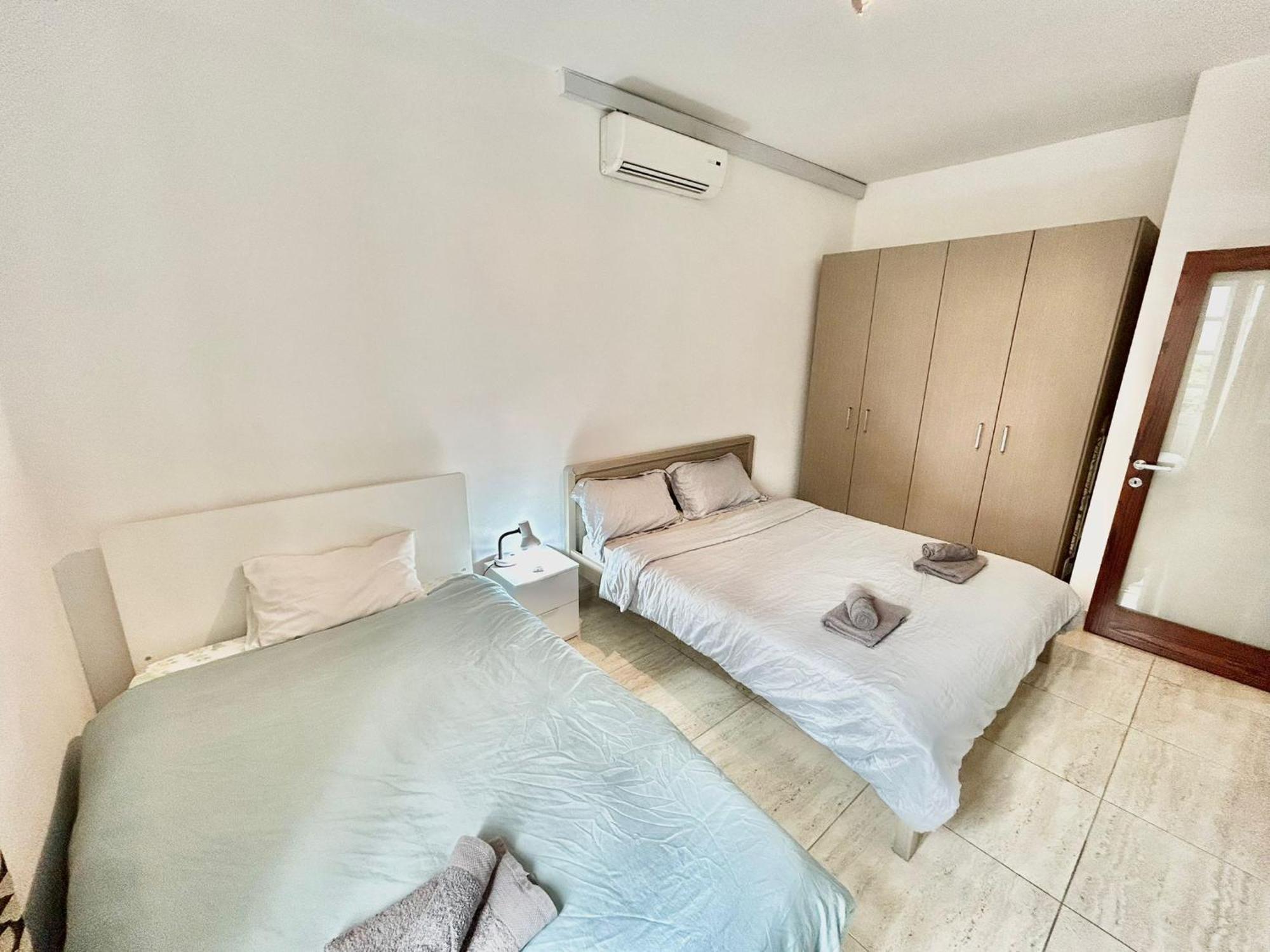 Sliema 2 Bedroom Apartment מראה חיצוני תמונה