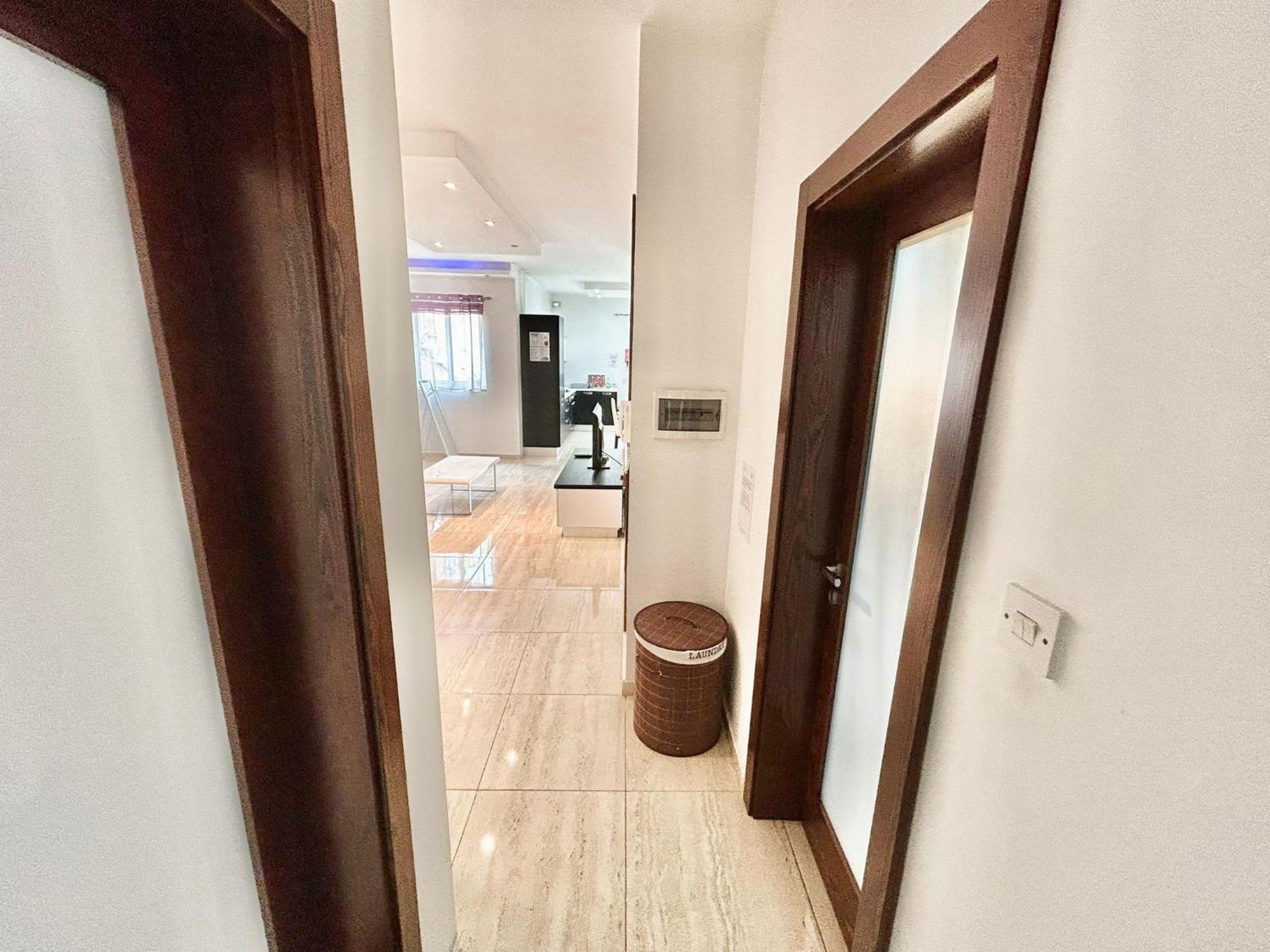 Sliema 2 Bedroom Apartment מראה חיצוני תמונה