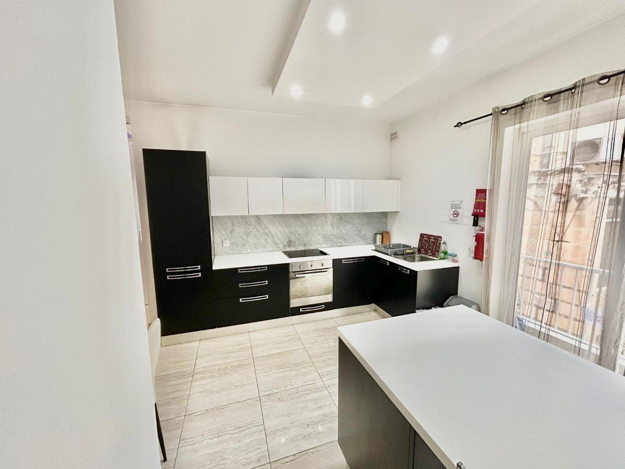 Sliema 2 Bedroom Apartment מראה חיצוני תמונה
